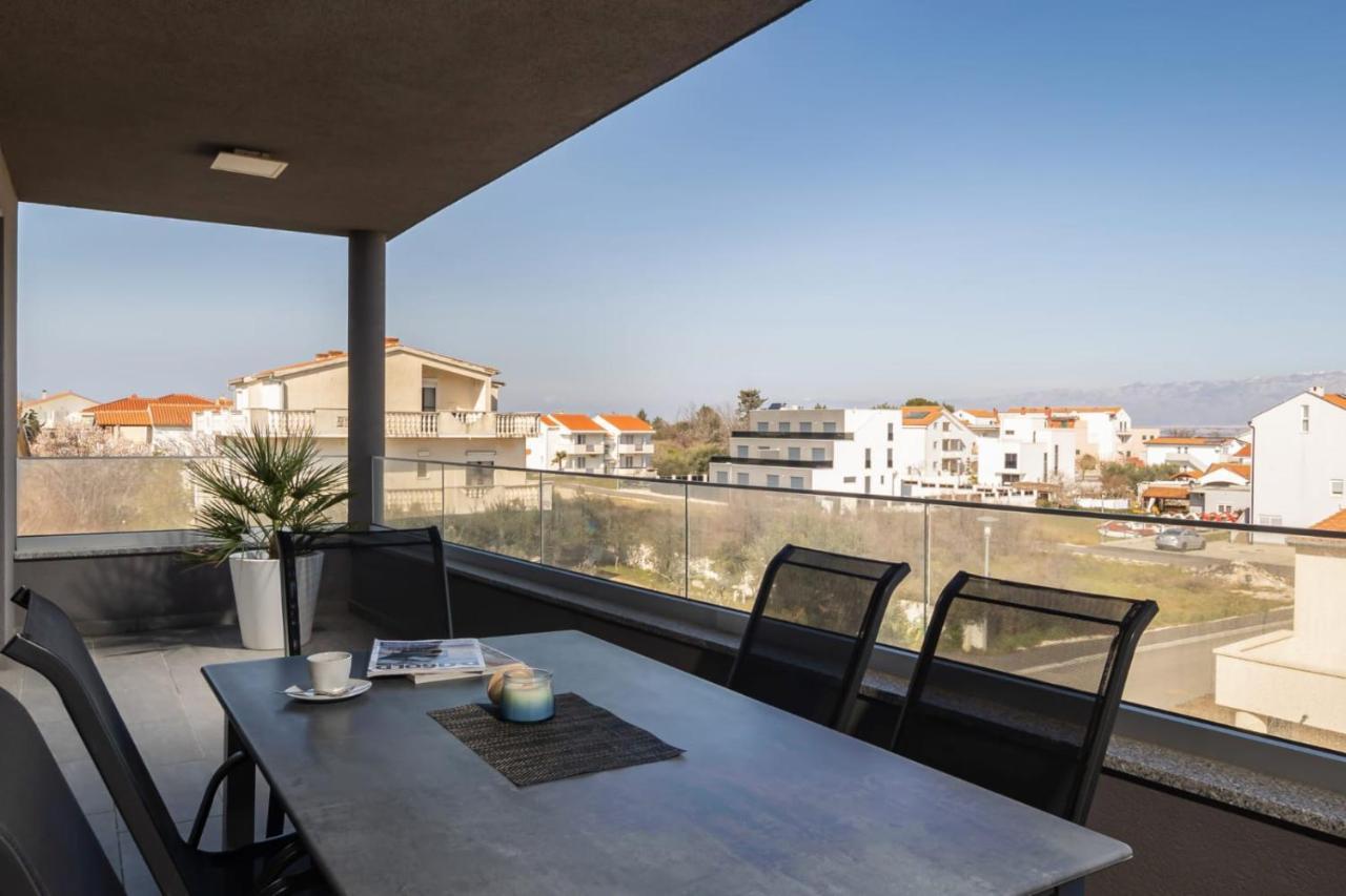 Apartments Cesare Nin Exterior photo